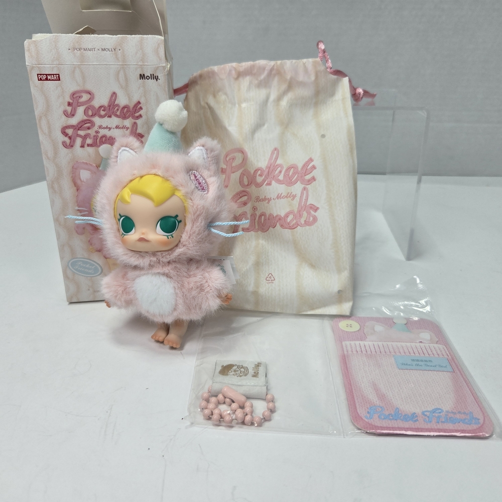 POP MART Baby Molly Pocket Friends Series Who's the Good Girl Plush Pendent Doll